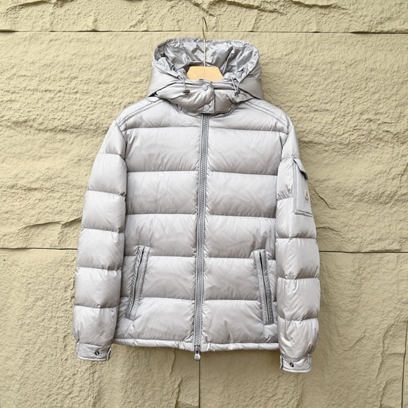 moncler men and women can wear down jackets - Picture 2 of 5